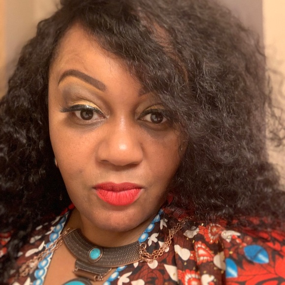 Meet your Posher, Tracy - Picture 5 of 5